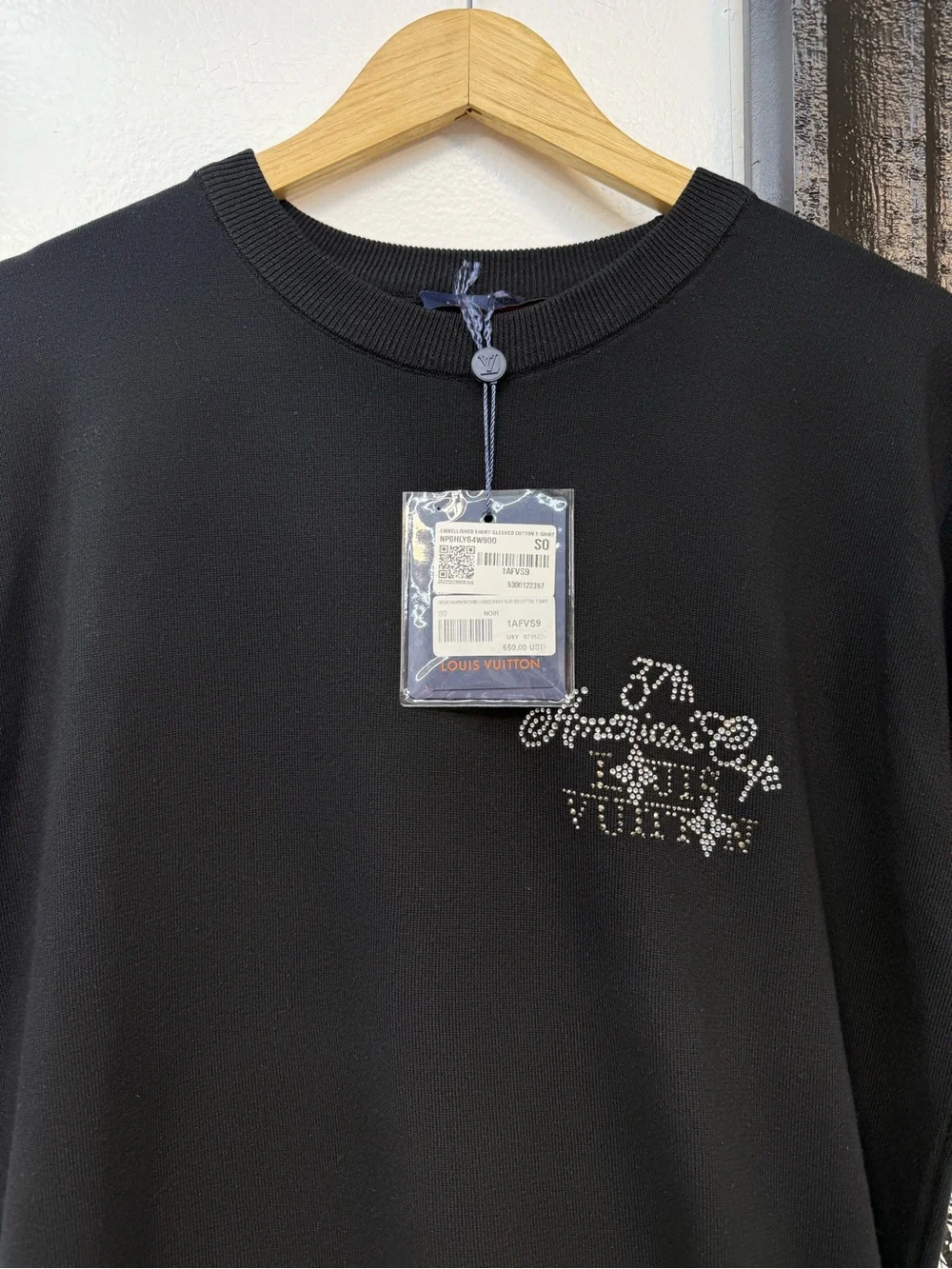 Louis Vuitton Black Crystal Logo Short Sleeve Tee - Picture 3 of 11